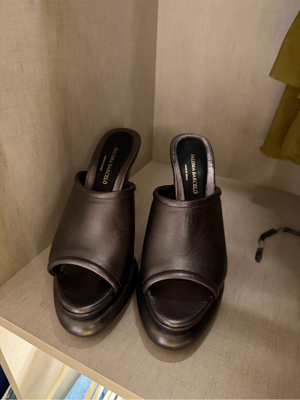 Paloma Barcelo Black Leather Open-Toe Platform Mules